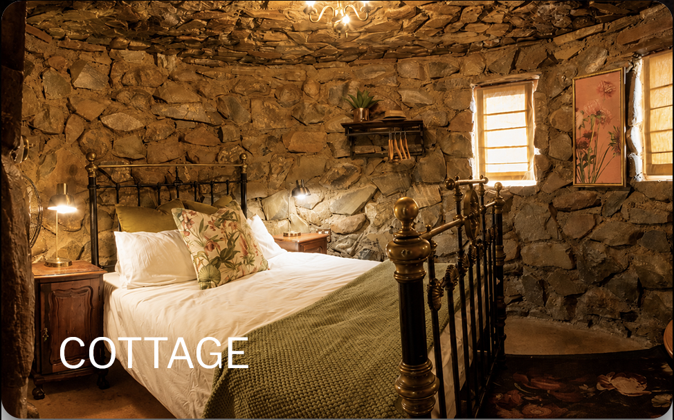 Round Room cottage interior